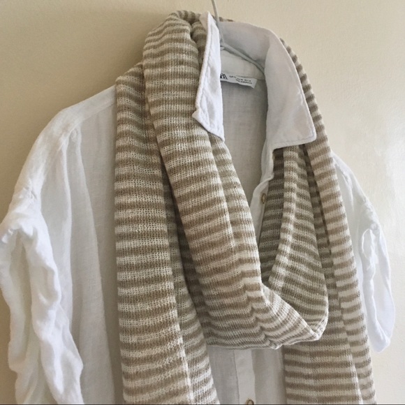 Linen Scarf - Picture 2 of 5